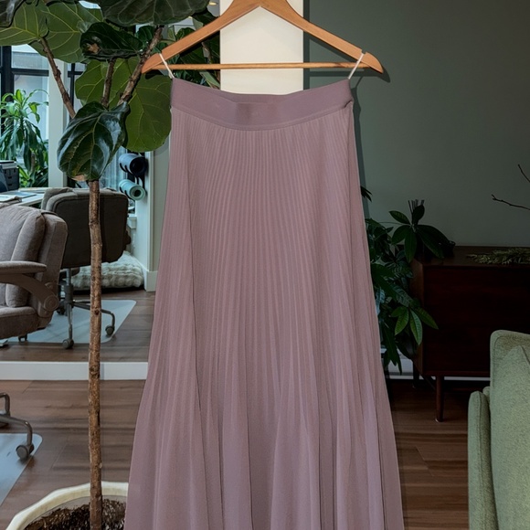 Wilfred pleated midi skirt - Picture 8 of 9